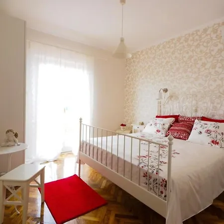 Antonija - Four-bedroom With Terrace And Private Pool Mocici