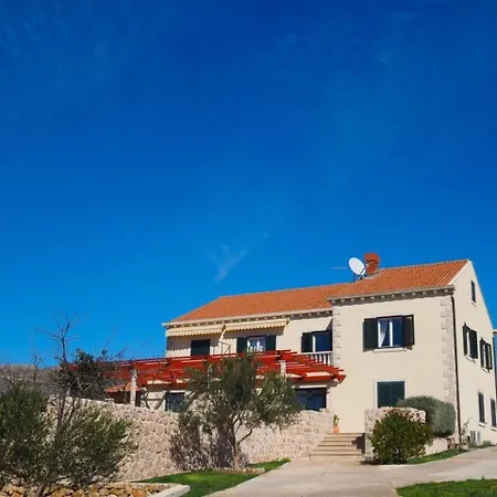 Antonija - Four-bedroom With Terrace And Private Pool